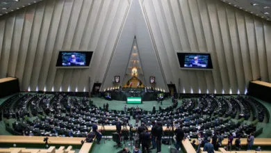 مخالفت ۱۴۰ نماینده مجلس با واگذاری ایران خودرو به کروز