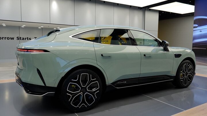 برگزاری کلاس آموزشی اوتار ۱۱ گروه بهمن در ایران‌ مال